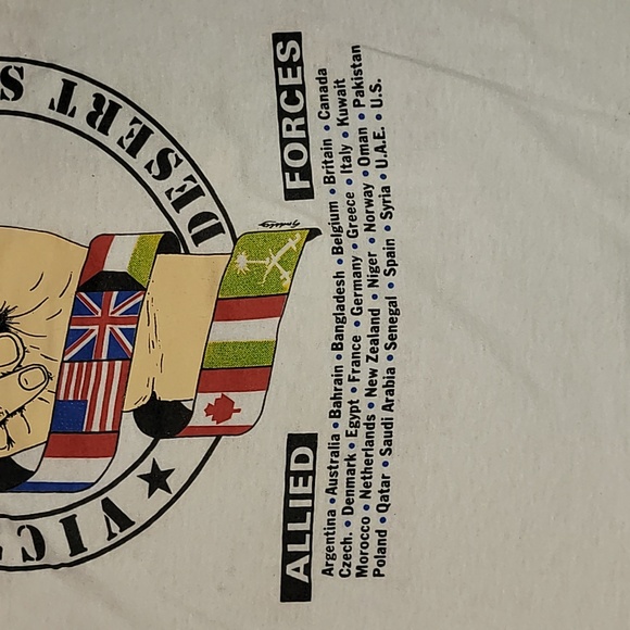 1991. Made in USA. Victory in the Gulf. Single-stitch. Desert Storm War. Medium - Picture 13 of 15